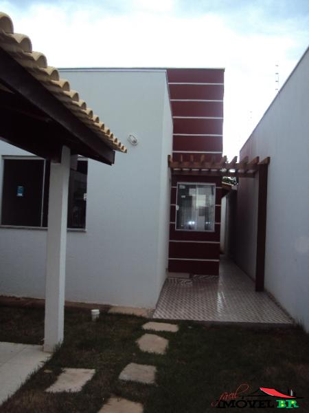 Foto principal: CASA DE 3/4, SENO 1 SUITE, 1 ALUGUEL, SANTA CRUZ ll