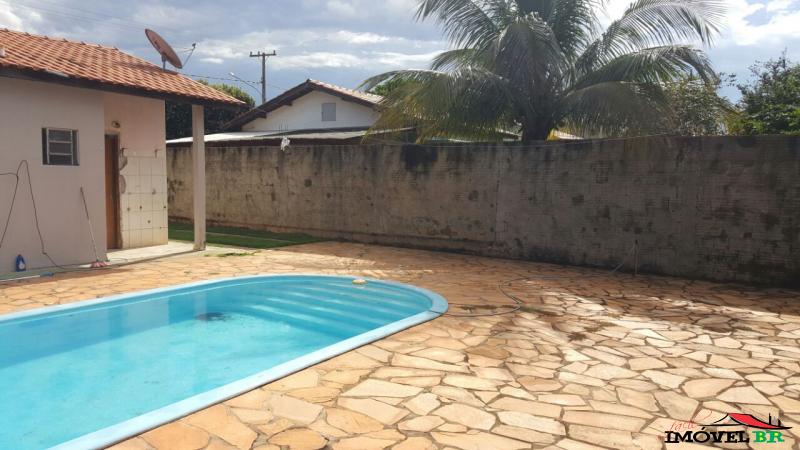 Foto principal: CASA COM PISCINA - RES. VITÓRIA