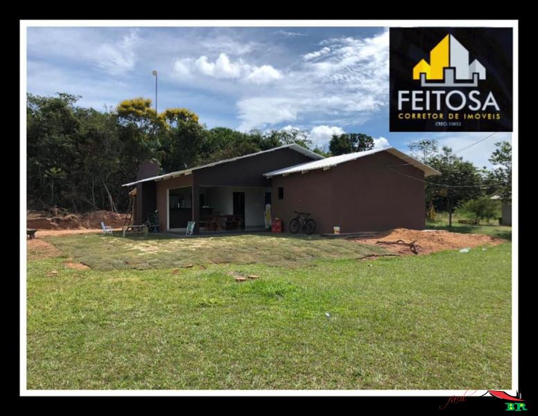 Foto principal: Vende-se casa na região de chácaras próximo ao pesque pague Macota.