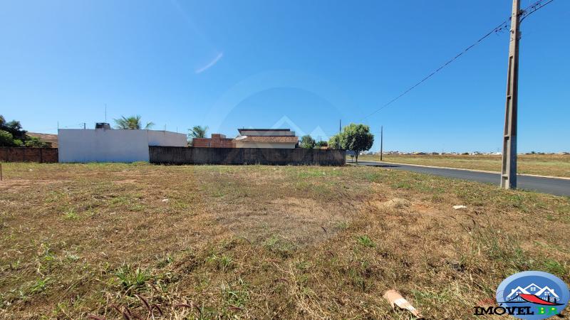Foto principal: ↔️Vendo Terreno em 02 Avenidas↔️