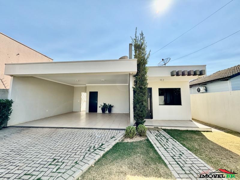 Foto principal: CASA A VENDA NO BAIRRO IPÊS