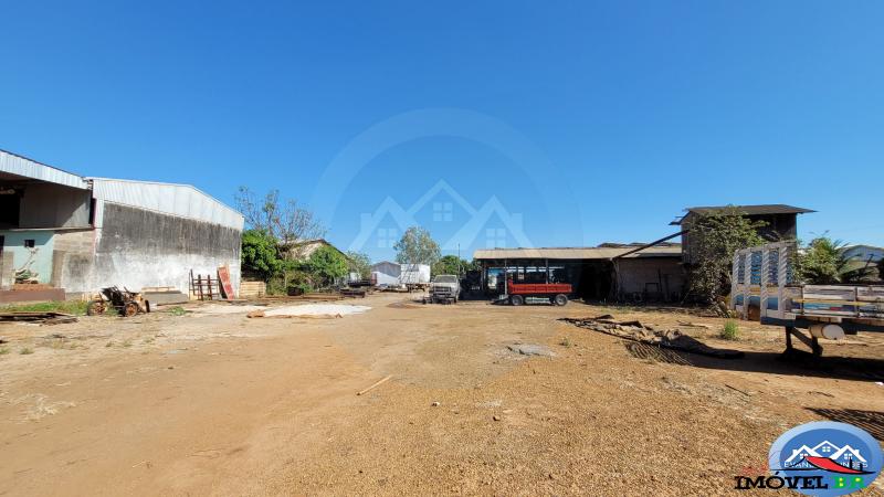 Foto principal: 🏭Vendo Escritório e Barracão Com Lote de 3.000,00 M²🏭