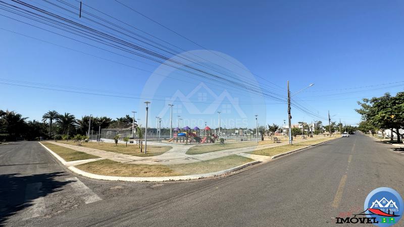 Foto principal: 🏞️🎢Terreno Frente Praça Bairro Bela Vista🎢🏞️